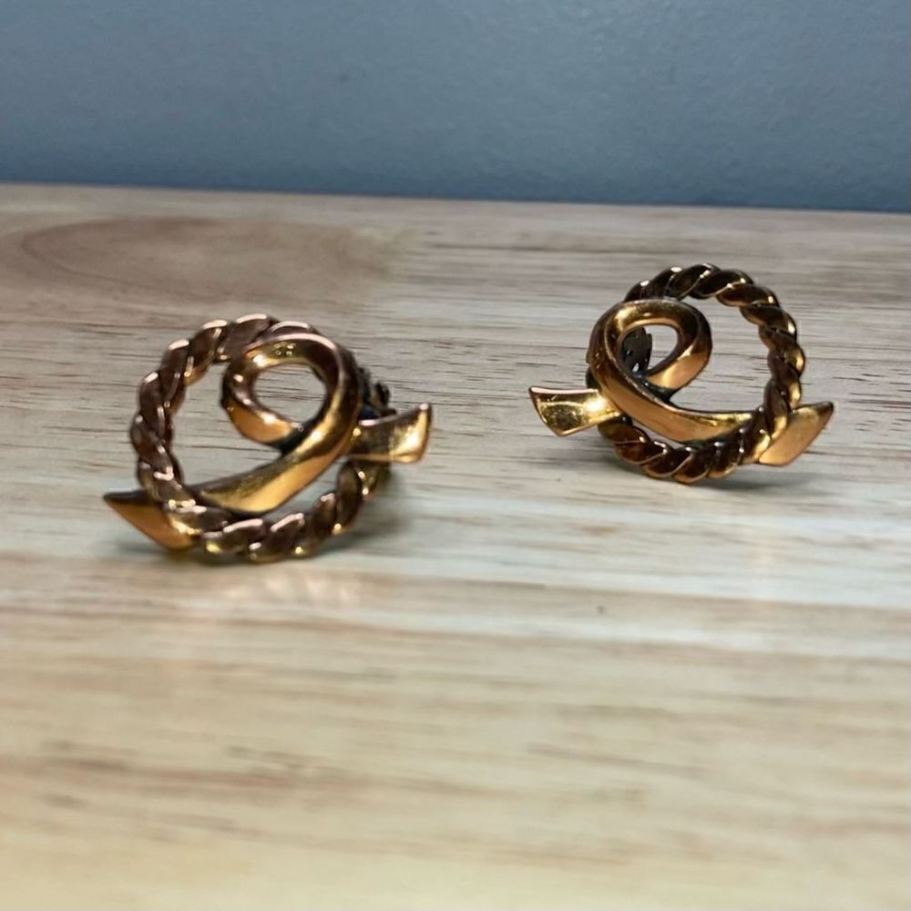 Vintage Modernist Copper Clip on Earrings, Abstract Mid Century 60s 70s